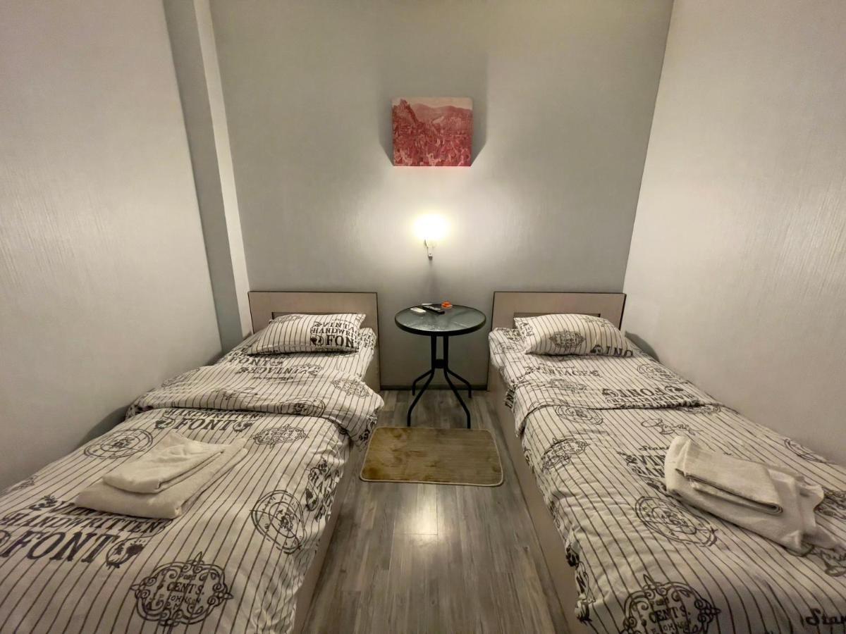 Mr Guest House Тбілісі Екстер'єр фото