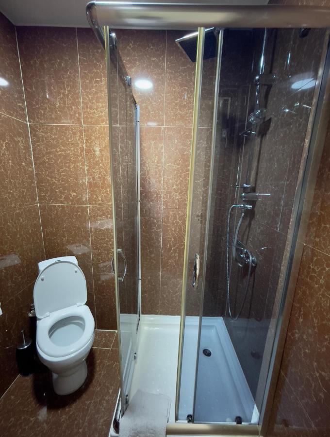 Mr Guest House Тбілісі Екстер'єр фото